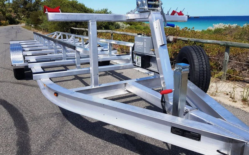 Boat trailer weight